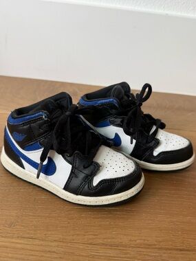 Nike Air Jordan High-Top Sneakers